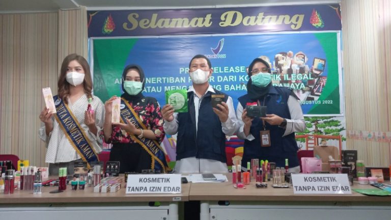 BBPOM Pekanbaru Tertibkan Sejumlah 5 Ribu Lebih Senilai 67 Juta Rupiah Kosmetik Illegal yang Beredar